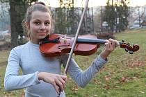 Zdenka Matušinocá z Loučovic je nadějná houslistka.