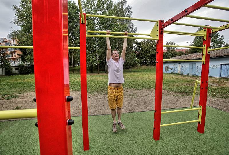 V pátek 10. srpna bylo otevřeno první českobudějovické workoutové hřiště.