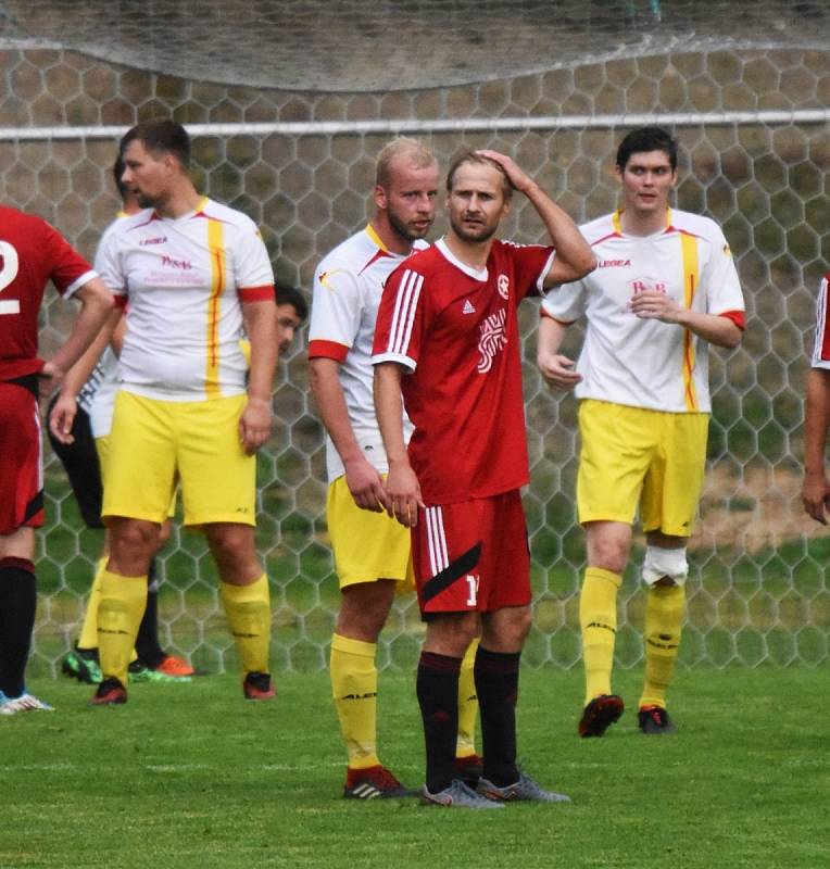 Fotbalový krajský přebor: Týn n. Vlt. - Strakonice 0:0.