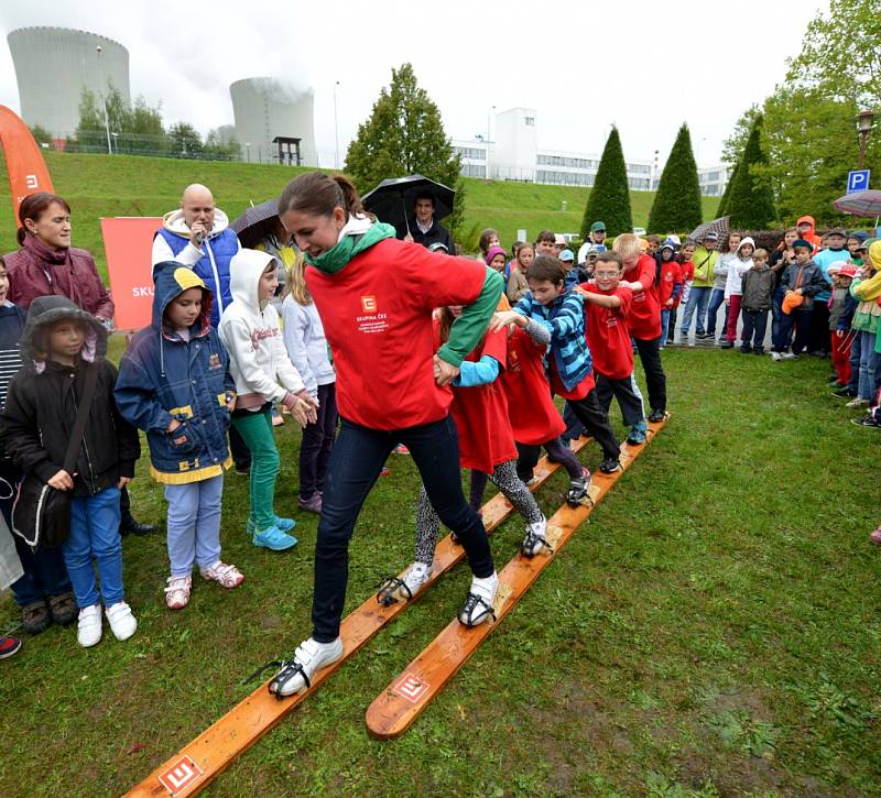 Atomiáda 2013 pod Temelínskými věžemi.