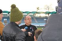 Jiří Lerch při zahájení přípravy na jarní část sezony odpovídá na dotazy novinářů.