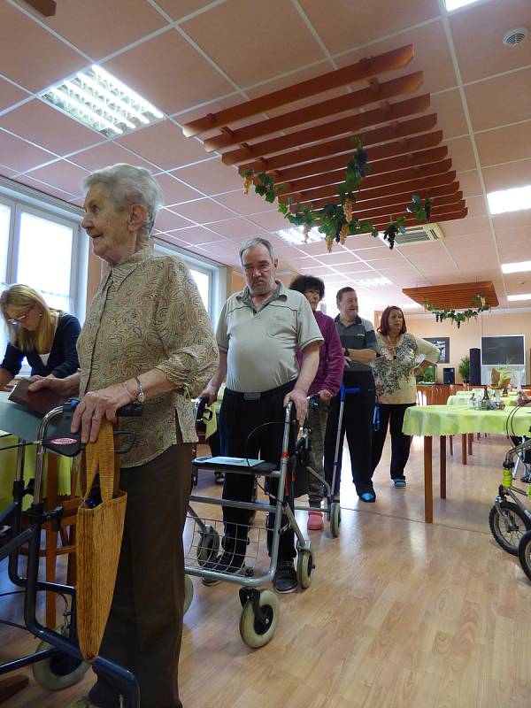 V pátek se volilo i v českobudějovickém Domově pro seniory Máj.