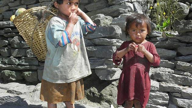 Do Nepálu a Tibetu vyrazil v loňském roce Vladimír Kolář z Lišova se svou manželkou Věrou a několika přáteli. „Je hodně důležité, do jaké oblasti se tam člověk dostane,“ říká.