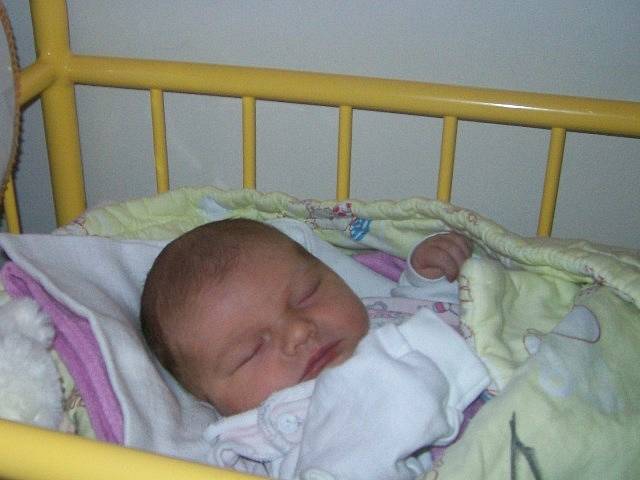 Karolínka Králová se narodila v českobudějovické porodnici ve středu 11.9.2013 ve 21.04 hodin. Vážila 3,58 kg. Rodiče Veronika a David Královi si ji odvezli domů do Trojan u Dolního Dvořiště.