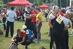 Druhým dnem pokračuje v sobotu hasičské mistrovství republiky. Ráno soutěžili dobrovolní hasiči v běhu na 100 metrů s překážkami.