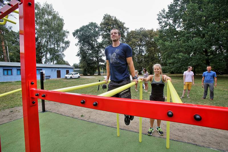 V pátek 10. srpna bylo otevřeno první českobudějovické workoutové hřiště.