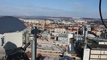 Zvětšené a modernější obchodní centrum na budějovické Pražské třídě se otevře koncem října.