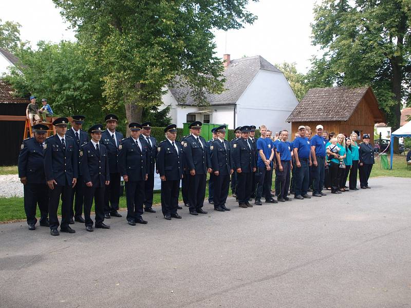 Jílovičtí hasiči v sobotu oslavili 120. výročí založení svého sboru.