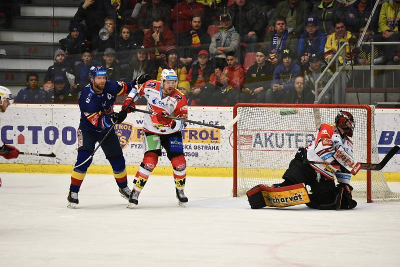 Čtvrtfinále play off hokejové extraligy, 2. zápas: Motor ČB - Pardubice.