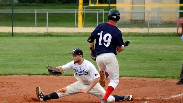 Baseballisté se v Hluboké nad Vltavou věnují dospělým i mládeži