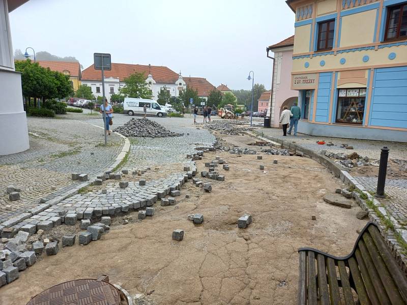 Následky bouřky z 29. června 2022 v Týně nad Vltavou.