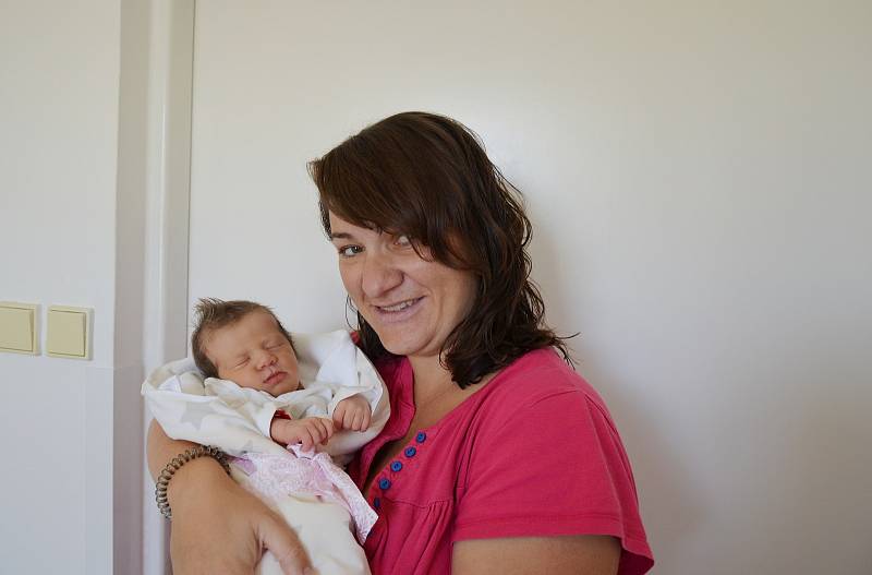 Kristýna Pecháčková ze Semic. Dcera Lenky a Ondřeje Pecháčkových se narodila 5. 8. 2020 v 9.23 hodin. Při narození vážila 3350 g a měřila 50 cm. Doma ji přivítal bráška Šimon (2,5).