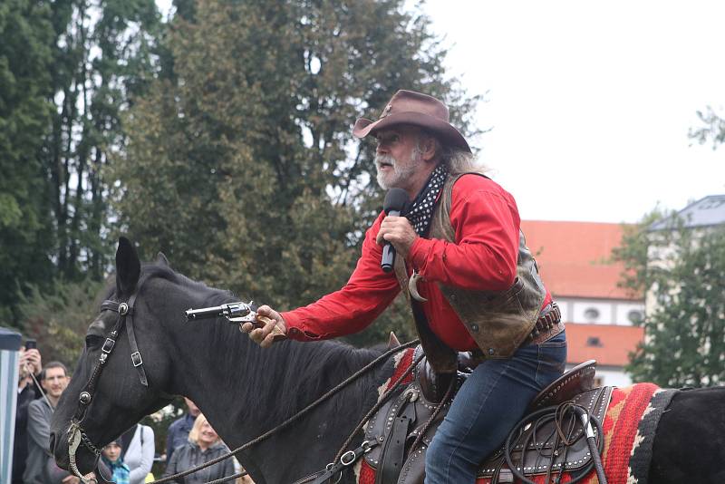 Budějovický western na Sokolském ostrově.