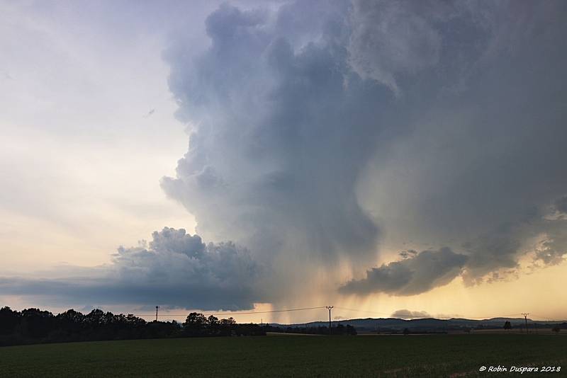 Ilustrační foto, extrémní bouřkové jevy jako supercela, tromba, self cloud a další.