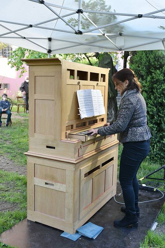 Kapely a muzikanti vystoupili na různých místech Týna nad Vltavou.