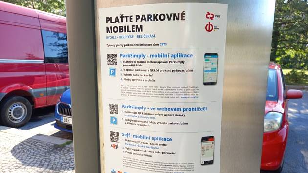 S automatem nebo i bez automatu můžete uhradit parkování v Českých Budějovicích. Na snímku Senovážné náměstí.