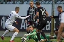 Fotbalisté Dynama v I. lize senzačně otočili zápas se Slováckem z 0:2 na 3:2 (zleva Hofmann, Mihálik, Vorel, Čolič a Čavoš).