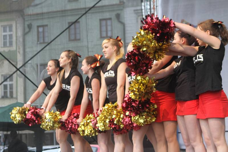 Mezinárodní gymnastické soutěže Eurogym začne v Českých Budějovicích přesně za 101 dní. Na snímku gymnastky Cheerleaders.