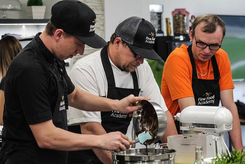 Čtenáři Deníku vařili s Honzou Krobem, majitelem a lektorem Fine Food Academy.