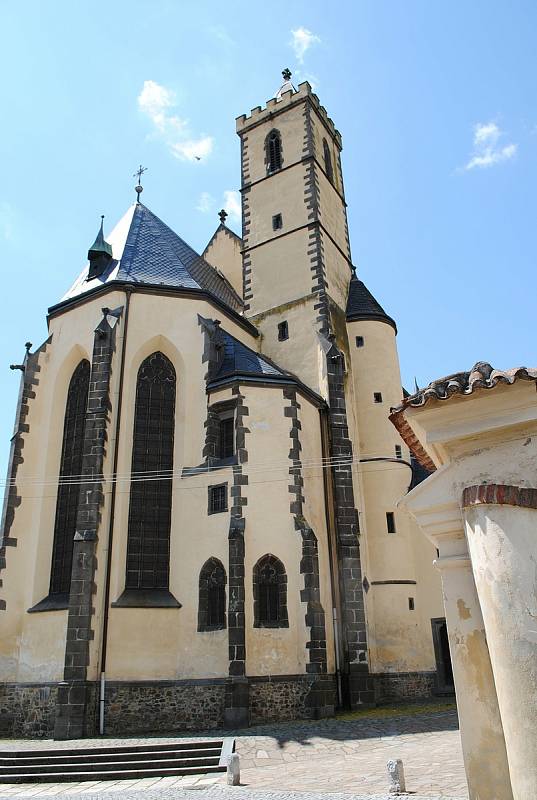 Kostel Nanebevzetí Panny Marie v Bavorově je jednou z nejvýznamnějších gotických staveb jihočeského gotického stavebnictví.