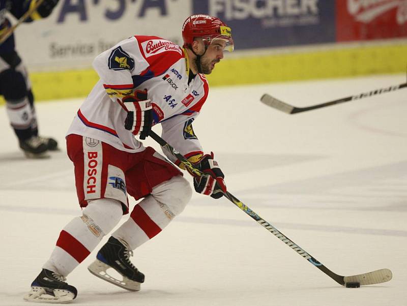 Čtrvtfinále playoff  hokejové O2 ELH mezi HC Mountfield České Budějovice a HC Vítkovice Steel. 