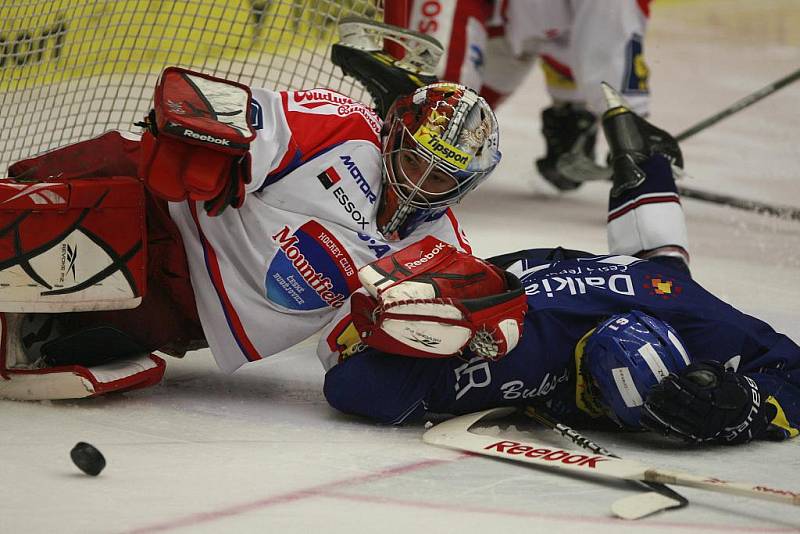 Čtrvtfinále playoff  hokejové O2 ELH mezi HC Mountfield České Budějovice a HC Vítkovice Steel. 