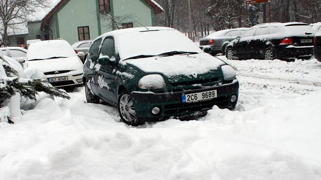 Za incident na parkovišti byla mladá žena potrestána podmínkou a musí nahradit škodu.