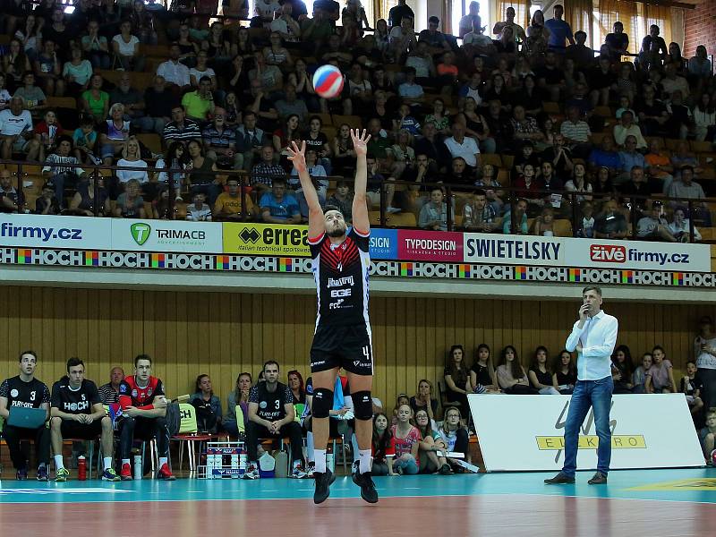 Jihostroj bojoval s Duklou Liberec o třetí místo.