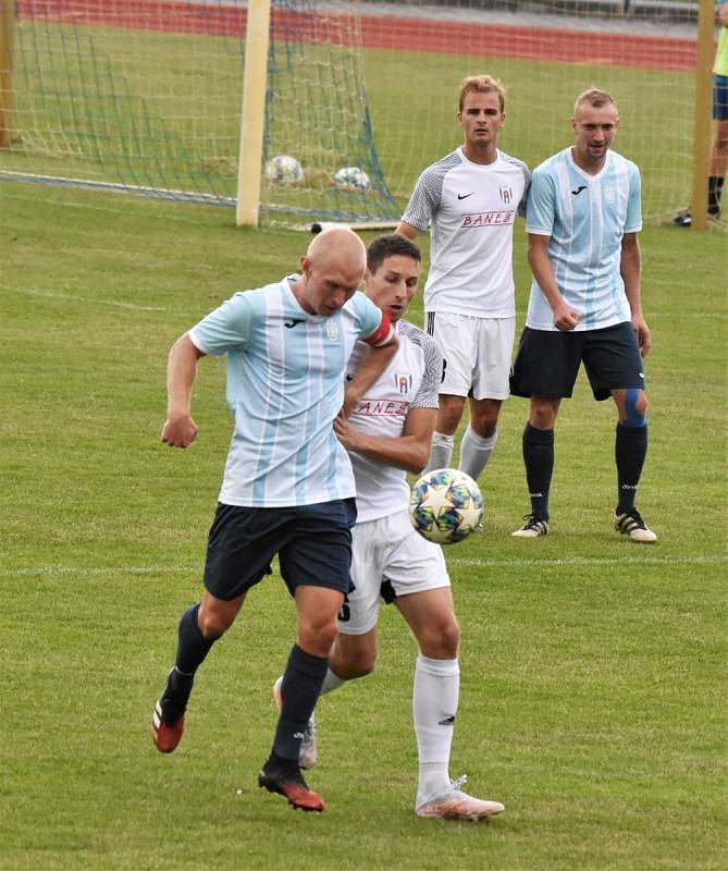 Fotbalová divize Soběslav - J. Hradec 7:1