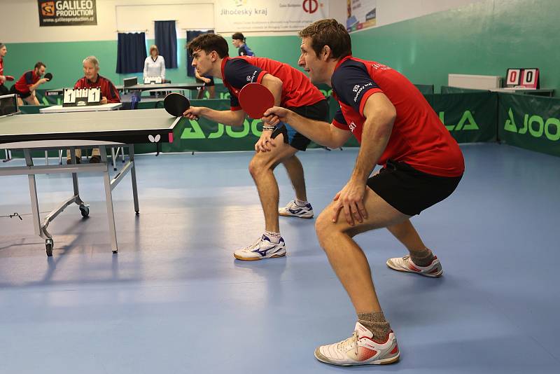 První liga stolního tenisu Pedagog Č. Budějovice - El Niňo Praha B.