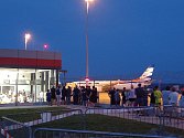 Změna dopravce možná čeká Cestovní kancelář Čedok při letech z Českých Budějovic. Příští rok to nemá být Smartwings. Ten letos turistické lety zahájil za velkého zájmu veřejnosti.