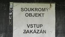 Podívejte se na vtipné vzkazy, zákazy či varování, které lze najít napříč Jihočeským krajem.