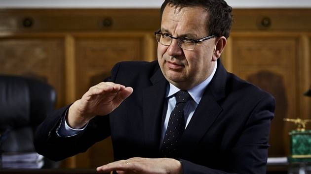 Ministr průmyslu Jan Mládek.