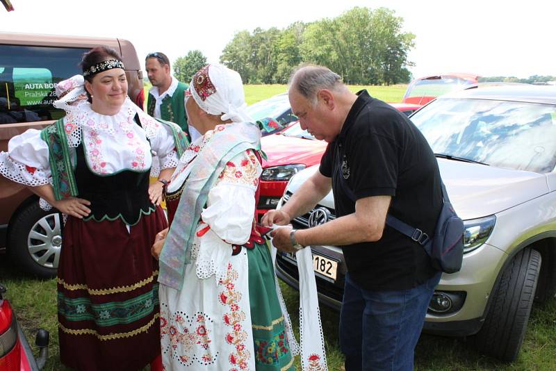 Kubatovy slavnosti pořádané obcí Dívčice a dalšími partnery 27. června 2020. Vystoupil mimo jiné folklórní soubor ze Ševětína.