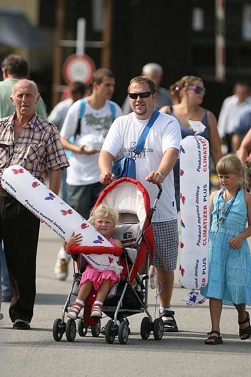 V loňském roce navštívilo českobudějovické výstaviště  při akci Země živitelka přes 100 tisíc náštěvníků. Hlavní nápor očekávají pořadatelé o víkendu.