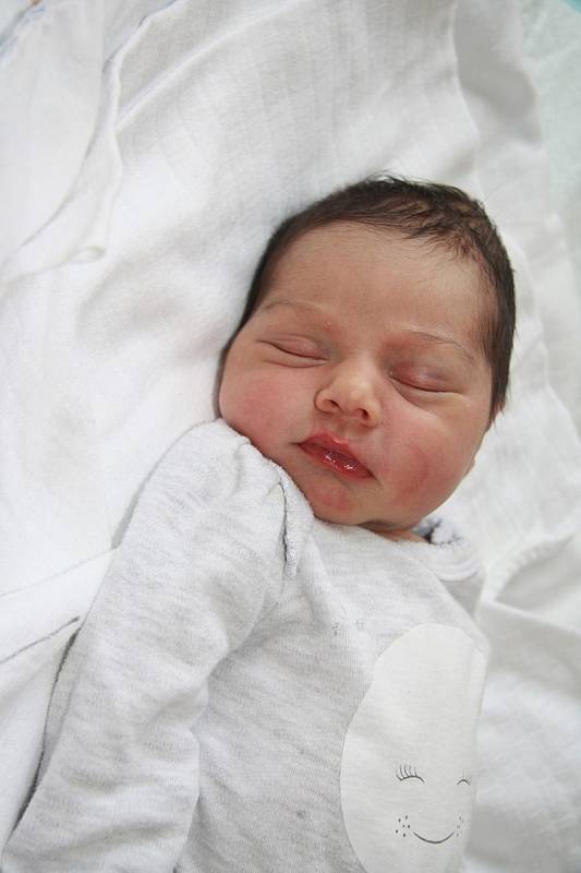 Maxim Medzhytov, Brloh. Rodiče Ivanka a Jevgenij se radují z prvního miminka. Syn se jim narodil 19. 4. 2022 ve 2.10 hodin a vážil 3280 g.