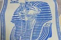 Osušku s faraonem zlodějka vrátila, když byly zveřejněny její fotky.