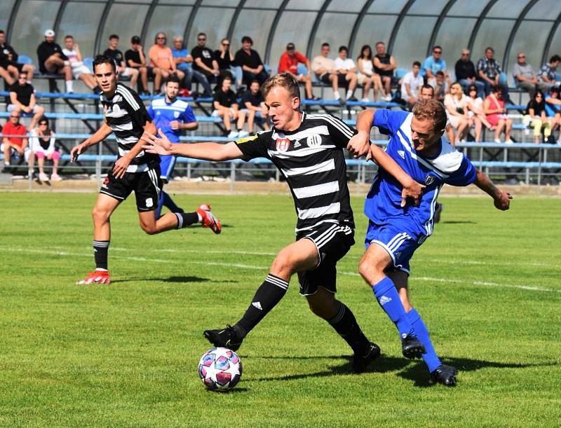 Fotbalová divize: Dynamo ČB B - Soběslav 1:0.