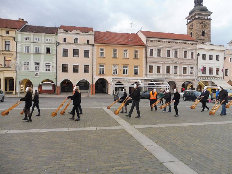 Velikonoční hrkání v době koronaviru.