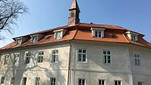Historický zámek v Boršově nad Vltavou je nově zrekonstruovaný
