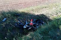 Pět řidičů zemřelo v kraji v šesti dnech, z toho čtyři motorkáři.O prázdninách už  zahynulo na jihu Čech devět motorkářů. Pro srovnání –  o loňských prázdninách přišlo v Česku  o život celkem  16 motocyklistů.
