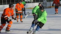 V okresním play off SKH Hluboká překvapivě podlehl na svém ledě Sharks Č. Krumlov 7:14. 