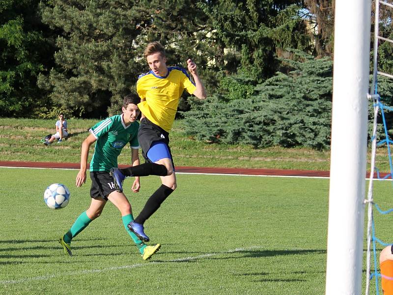 Fotbaloví starší dorostenci SKP ČB se stali vítězi krajského poháru. Ve druhém finále porazili ve čtvrtek večer doma Mladou Vožici jednoznačně 6:0.