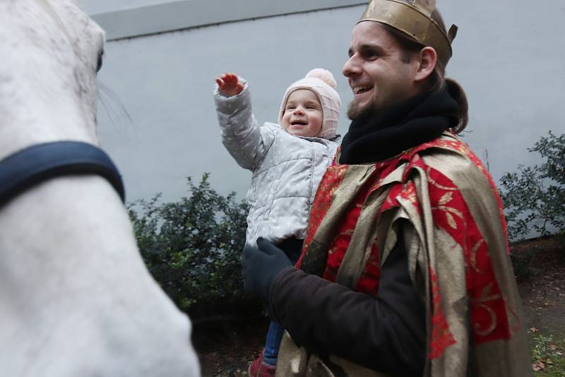 Zahájení Tříkrálové sbírky českobudějovickém náměstí Přemysla Otakara II.