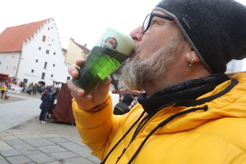 Velikonční trh na českobudějovickém Piaristickém náměstí a v Panské uličce.