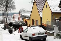 Zima v obci Kočín u Temelína.