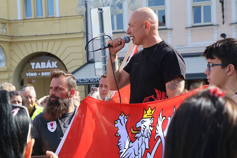 Daniel Landa na českobudějovickém náměstí.