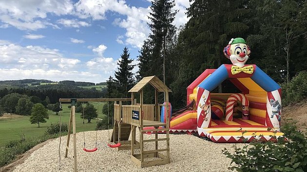 Hornorakouským cílem výletů roku se stal Böhmerwaldpark v Ulrichsbergu, nabízející rodinnou zábavu.