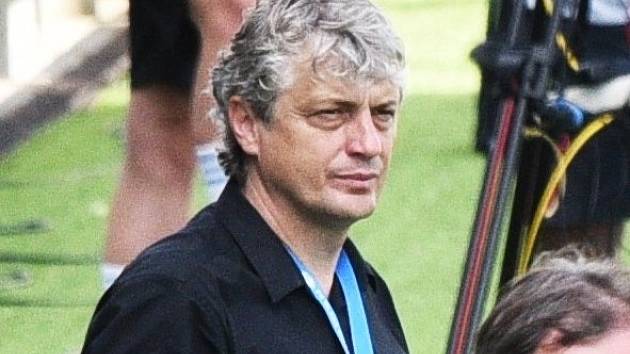 Josef Weber skončila na lavičce fotbalistů Dynama.