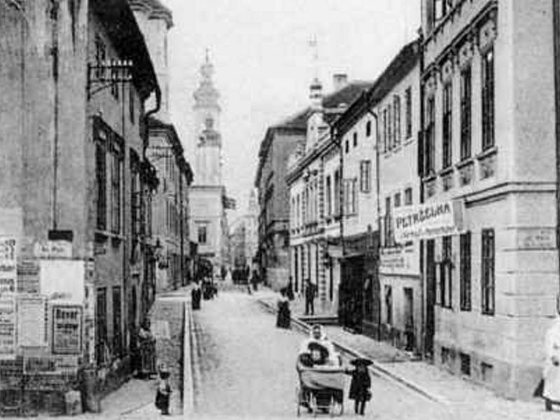 Biskupská za c.k. kolem roku 1900.